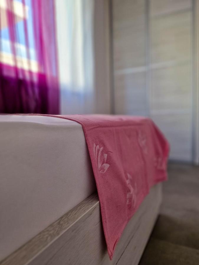 Villa Poseidon Novalja Bagian luar foto