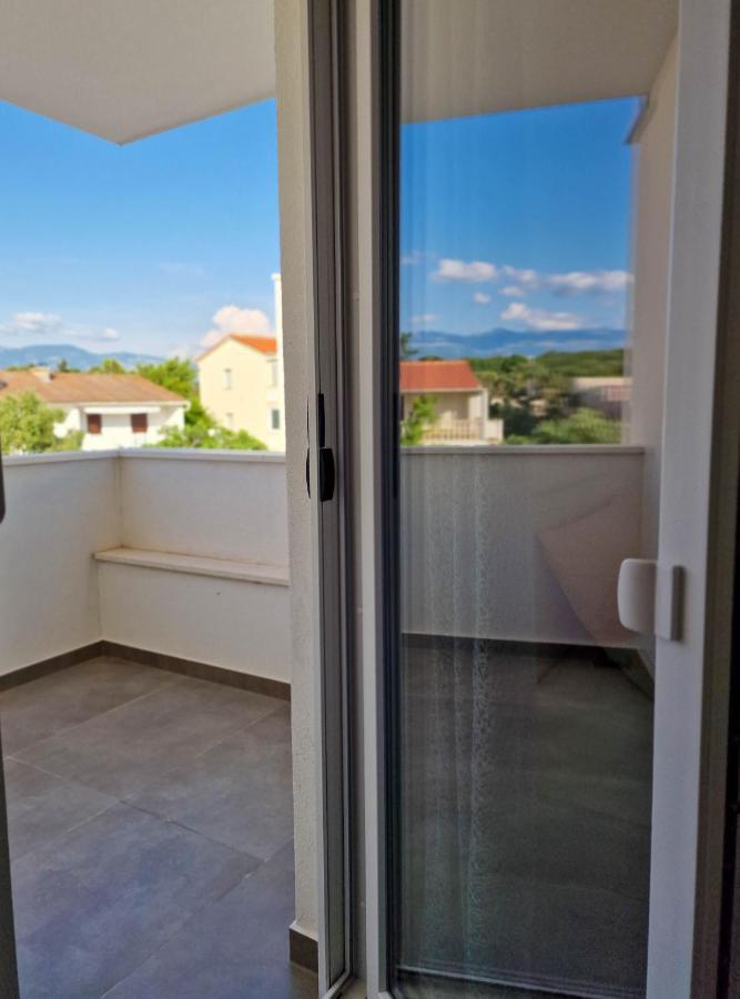 Villa Poseidon Novalja Bagian luar foto