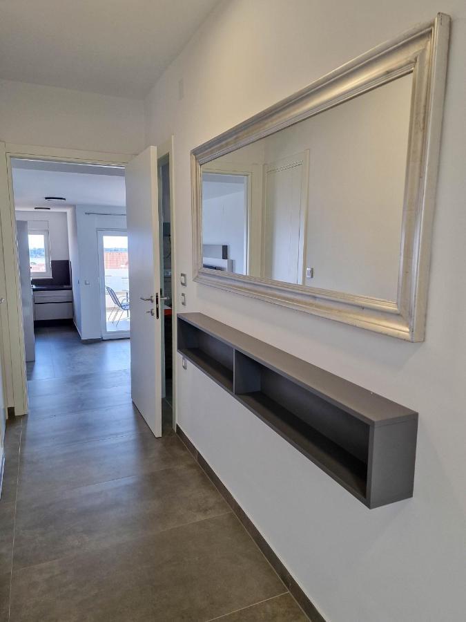 Villa Poseidon Novalja Bagian luar foto